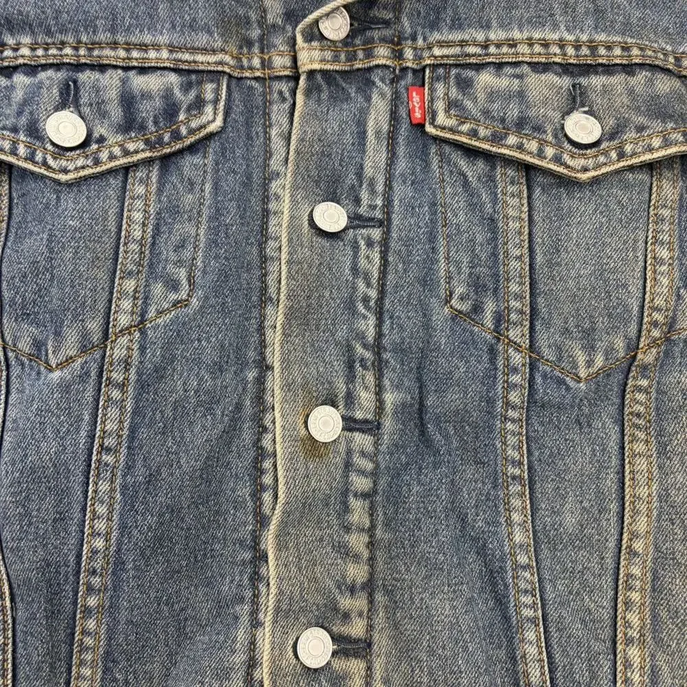 Vintage Y2k Levi's Blue Sherpa Lined Denim Trucker Jacket